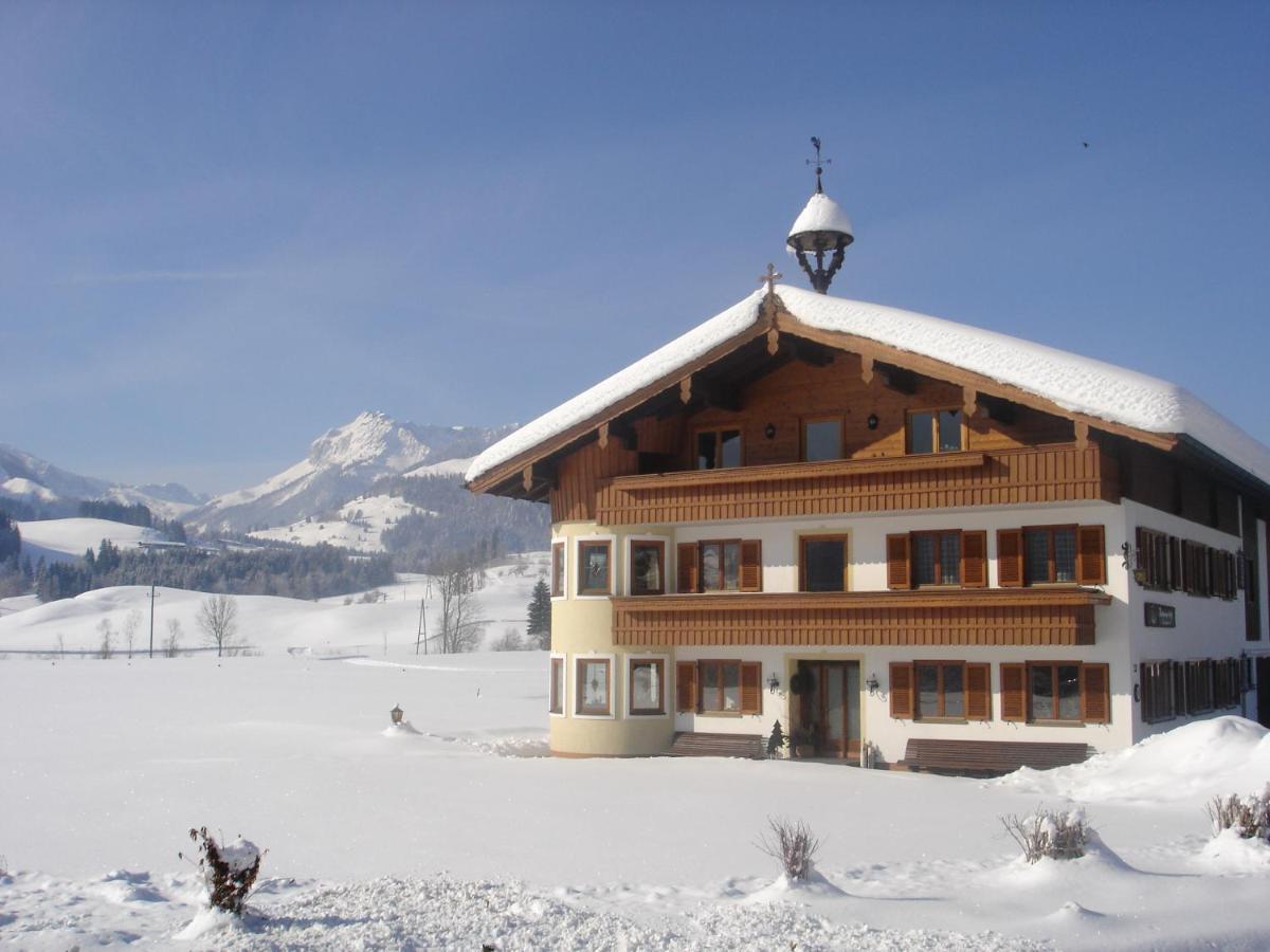 Bio-Bauernhof Bachangerhof Kössen Kültér fotó